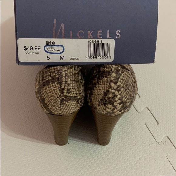 Open Toe Nickles Wedges - Picture 4 of 4